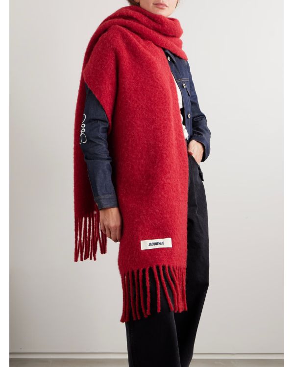 THE RED CARRO SCARF