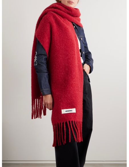 THE RED CARRO SCARF