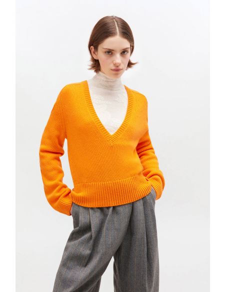 PULL COL EN V ORANGE TIGRE