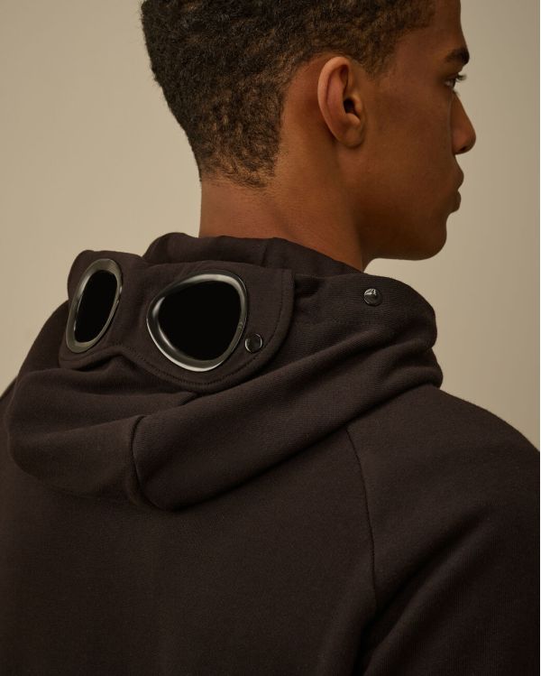 DIAGONAL RAISED FLEECE GOGGLE SWEATSHIRT