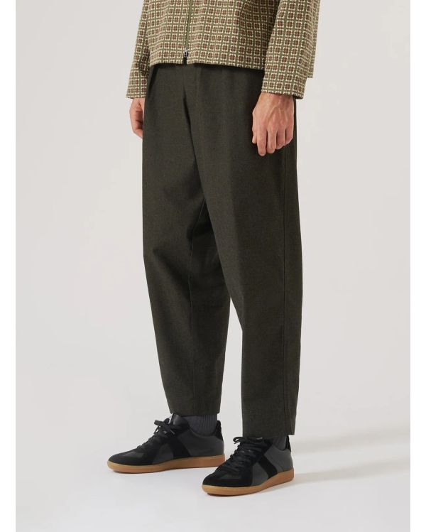 OLIVE LUCCA SUITING PLEATED TRACK PANT