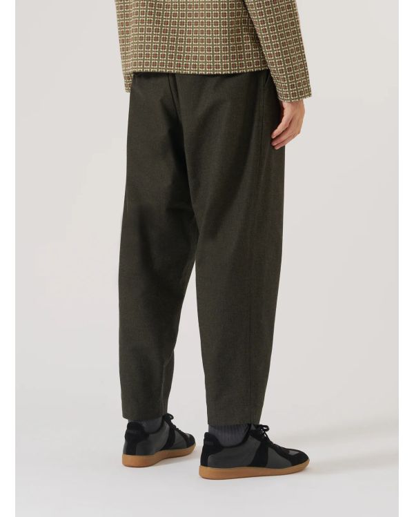 OLIVE LUCCA SUITING PLEATED TRACK PANT 2