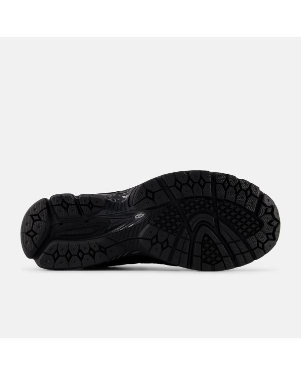 SNEAKERS 2002DX BLACK / METALLIC