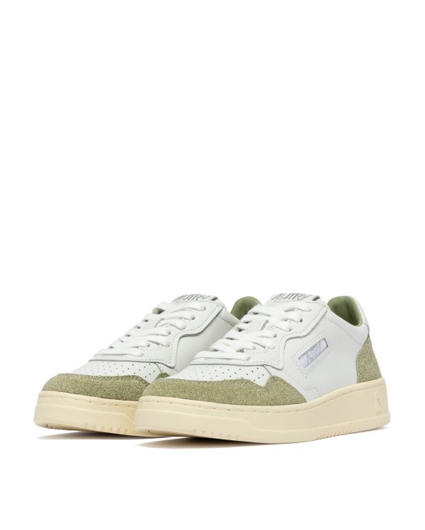 WOMEN'S MEDALIST SNEAKERS WHITE AND SAGE 2