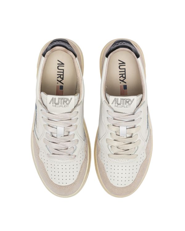 SNEAKERS MEDALIST HOMME BLANC ET NOIR DAIM BEIGE