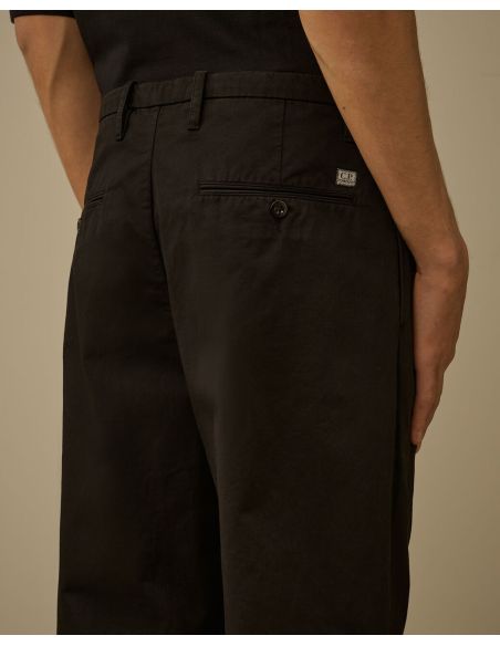 WIDE-LEGOUT BLACK GABARDINE TROUSERS