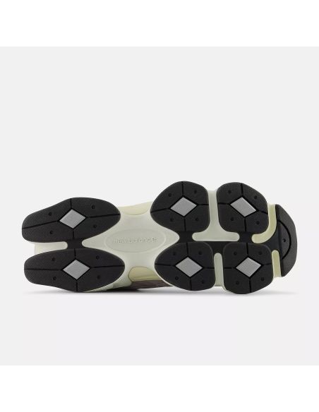 SNEAKERS 9060 TRUFFLE SALT/TIMBERWOLF