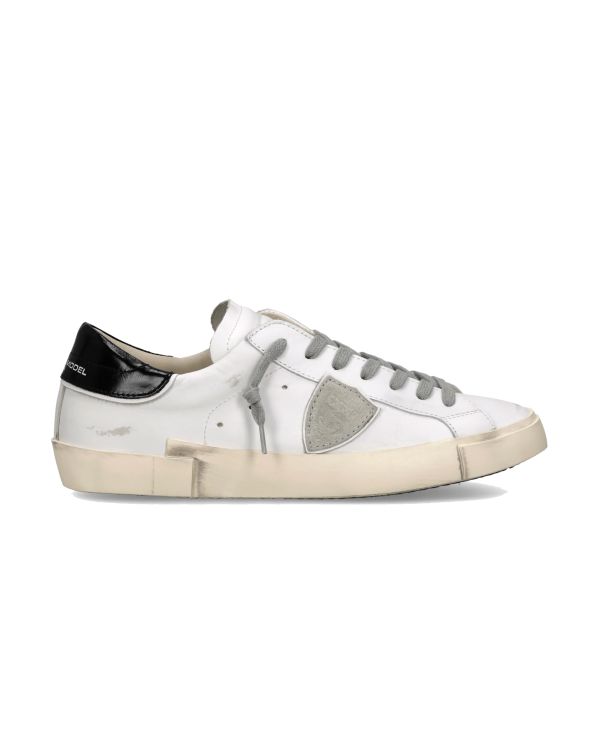 PRSX MAN WHITE AND BLACK SNEAKERS