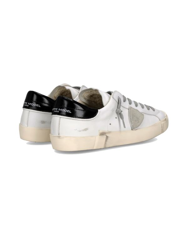 PRSX MAN WHITE AND BLACK SNEAKERS