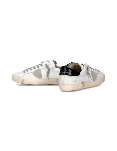 PRSX MAN WHITE AND BLACK SNEAKERS