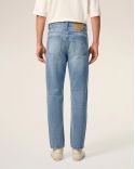 JEAN COUPE TAPERED EN COTON BLEU USÉ