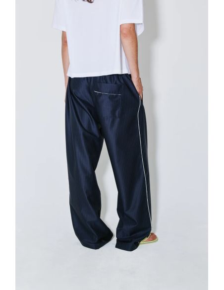 PANTALON PIETER À RAYURES BLANCHES BLEU MARINE