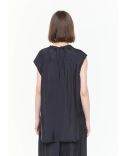 TOP WITH RUFFLES BLUE / BLACK
