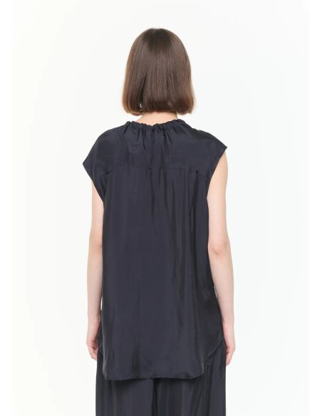 TOP À VOLANTS BLEU / NOIR