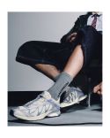 SNEAKERS XT-WHISPER VANILLA ICE / FTW SILVER