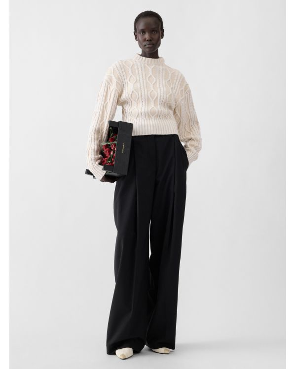 AMELO IVORY KNITTING