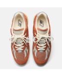 SNEAKERS MADE IN UK U991v2 VINTAGE SPORTS POTTERS CLAY / RAW SIENNA / HARBOR MIST