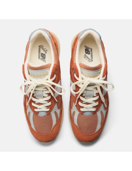 SNEAKERS MADE IN UK U991v2 VINTAGE SPORTS POTTERS CLAY / RAW SIENNA / HARBOR MIST