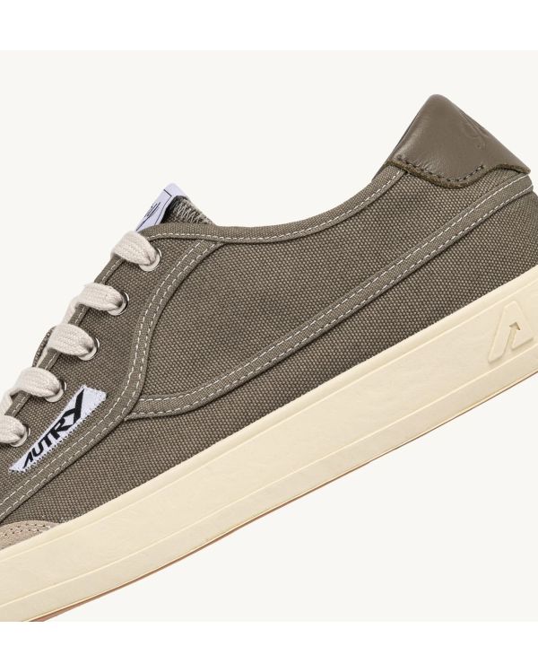 SNEAKERS WINDSCAPE LOW HOMME EN TOILE ET EN DAIM MILITAIRE