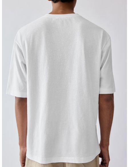 LE TSHIRT PLAGE ÉCUSSON BEIGE TRICOT BLANC