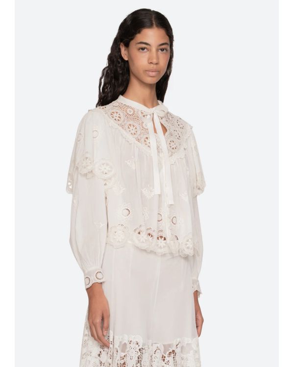 SOFIA EMBROIDERY LONG SLEEVES TOP CREAM