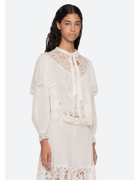 SOFIA EMBROIDERY LONG SLEEVES TOP CREAM