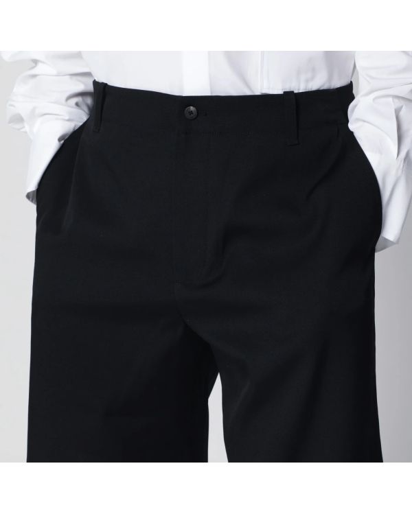 THE CAMARGUE SHORTS BLACK