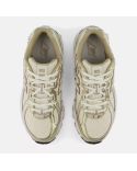 SNEAKERS 740V2 SEA SALT / SILVER METALLIC